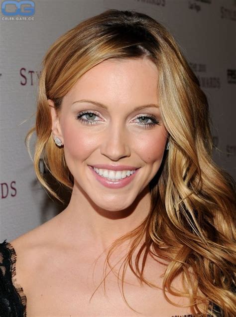 Katie cassidy nackt